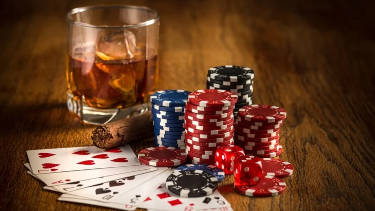 cigar-chips-gamblings-drink-playing-cards_155003-3605